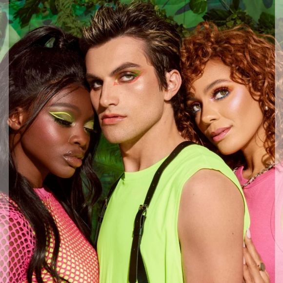 Profusion X Jurassic Park Handheld Mirror - Picture 6 of 8